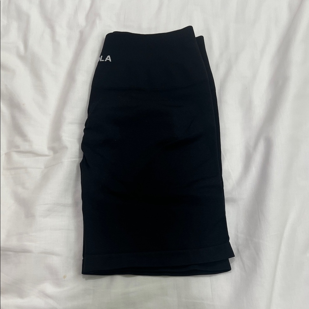 Aurola Black Athletic Shorts for Women